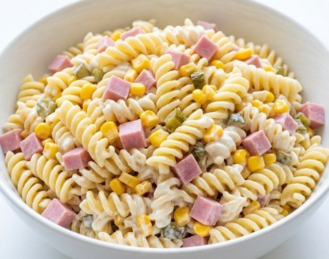 Hladna Letnja Salata: Osvježavajući klasik gotov za 15 minuta