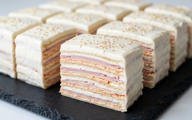 Slana Rozen Torta: Slojevita fantazija bez paljenja rerne